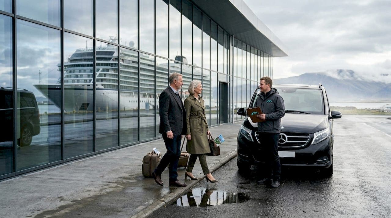 Iceland cruise transport guide: premium options 2026