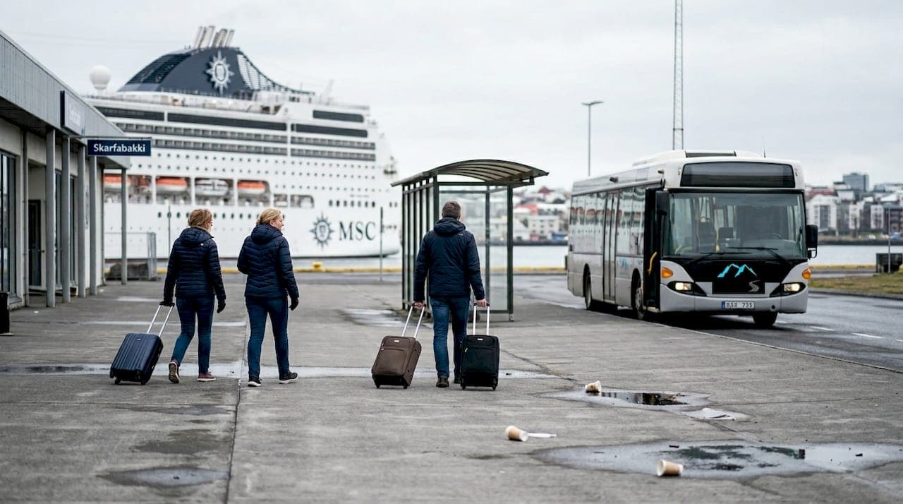 Essential Iceland travel tips for MSC Preziosa tourists