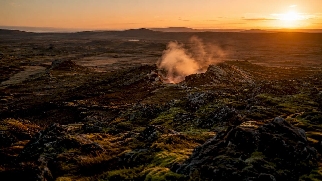 Iceland Volcanoes Facts: A Complete 2026 Travel Guide