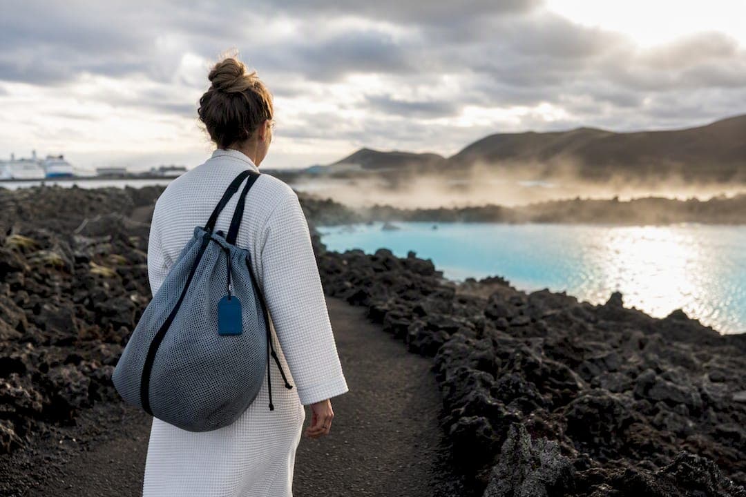 Irish Cruisers: Reykjavik Port to Blue Lagoon with EasyTransfer Pickup